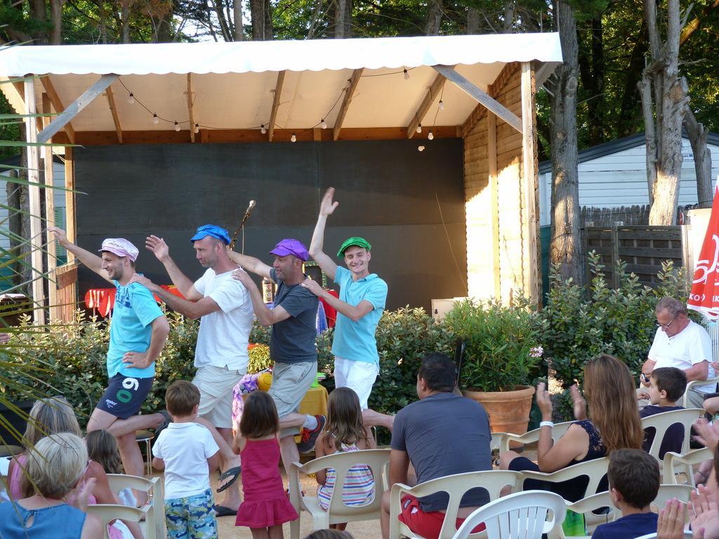 Foulerot Camping La Maurie מראה חיצוני תמונה
