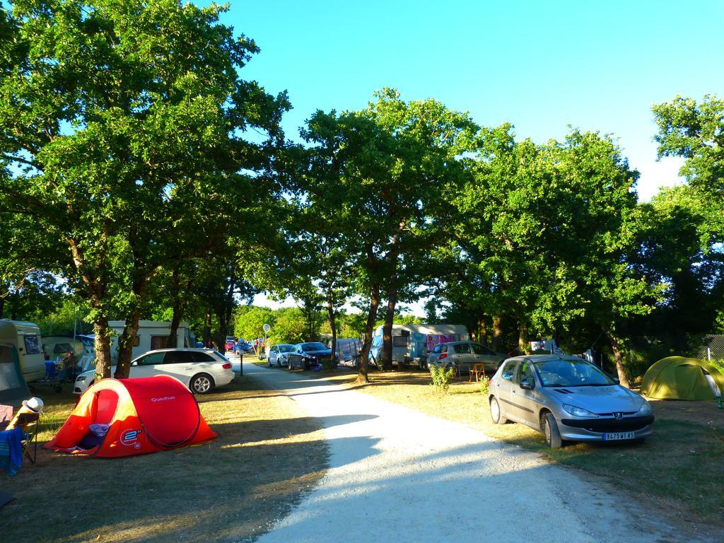 Foulerot Camping La Maurie מראה חיצוני תמונה