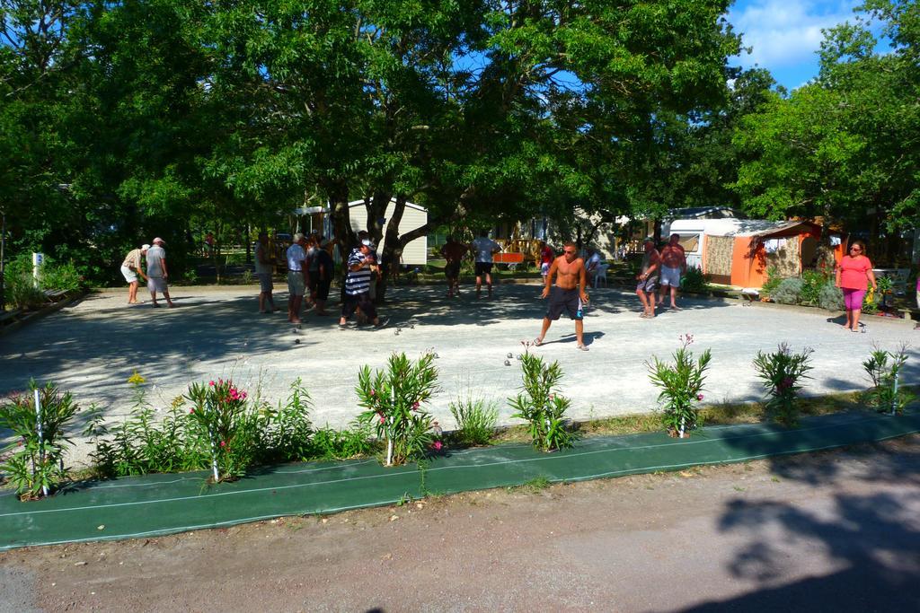 Foulerot Camping La Maurie מראה חיצוני תמונה